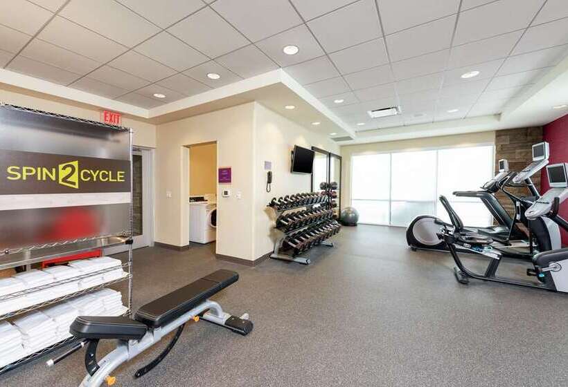 בית מלון כפרי Home2 Suites By Hilton Appleton