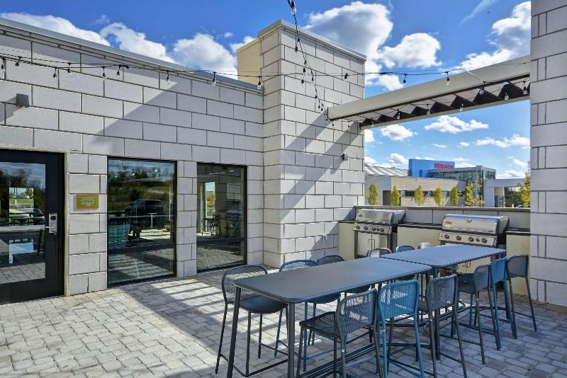 Отель Home2 Suites By Hilton Dayton South