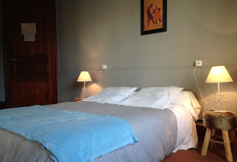 هتل Hôtel Au Bon Accueil