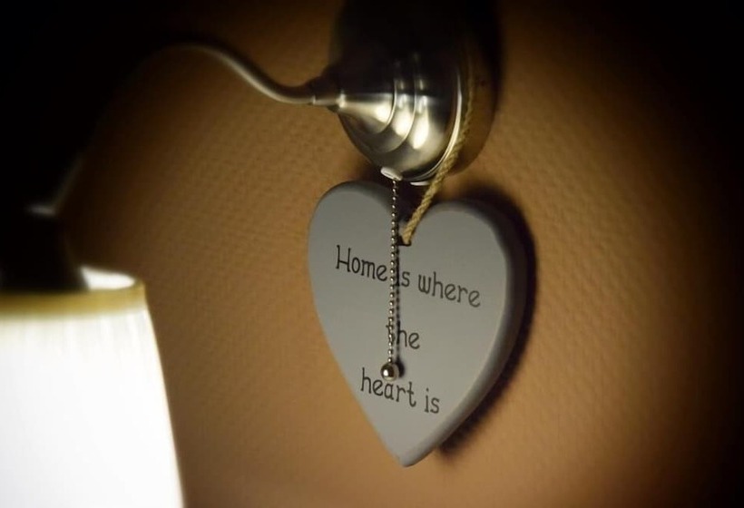 هتل Hôtel Au Bon Accueil
