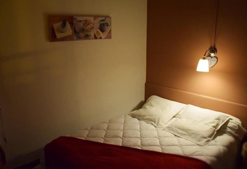 هتل Hôtel Au Bon Accueil