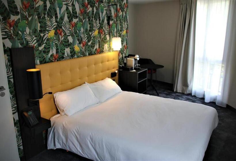 هتل Ibis Styles Puteaux Paris La Defense