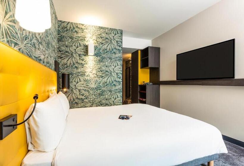 هتل Ibis Styles Puteaux Paris La Defense