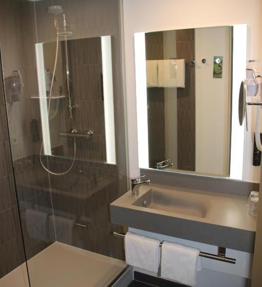 هتل Ibis Styles Puteaux Paris La Defense