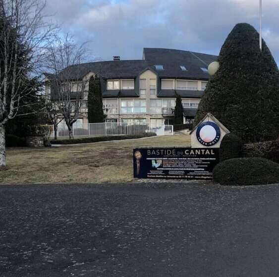 Hotel La Bastide Du Cantal