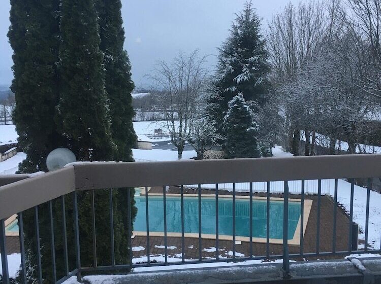 Hotel La Bastide Du Cantal