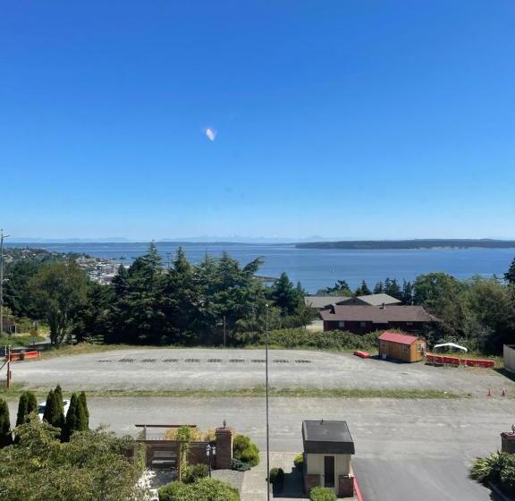 فندق Manresa Castle