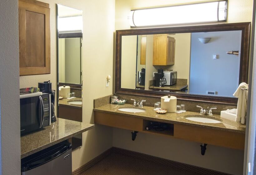 호텔 Overleaf Lodge And Spa