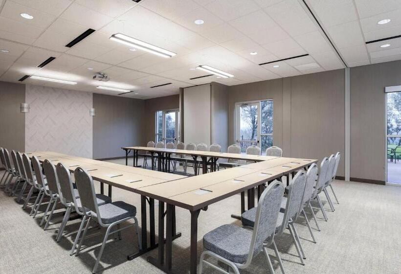 ホテル Springhill Suites By Marriott Auburn