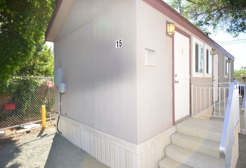 酒店 Windmill Trailer Court Extended Stay Studios