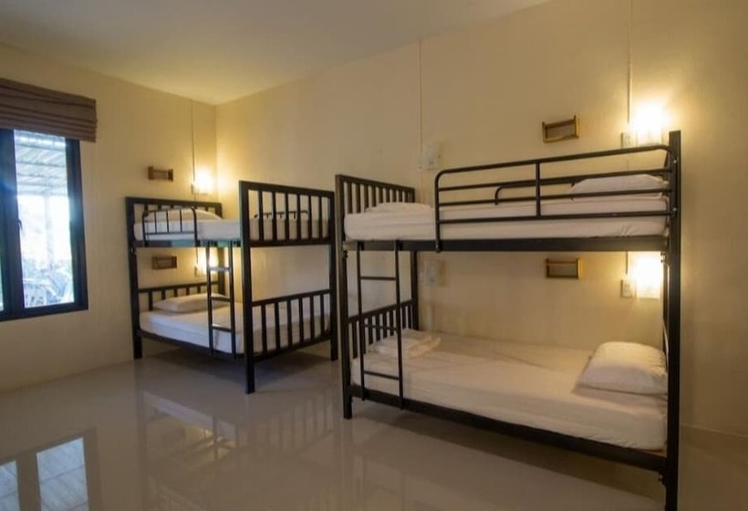 Koh Jum Hostel
