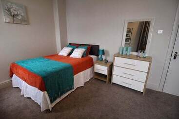 پانسیون Hemel Short Stay