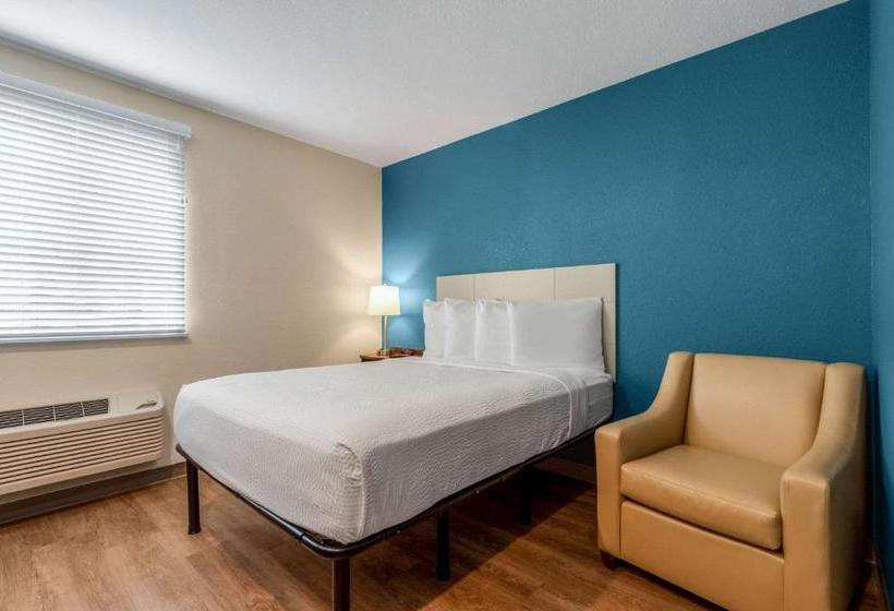 Woodspring Suites Miramar