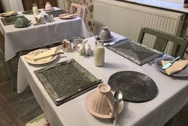 تختخواب و صبحانه Ellesmere