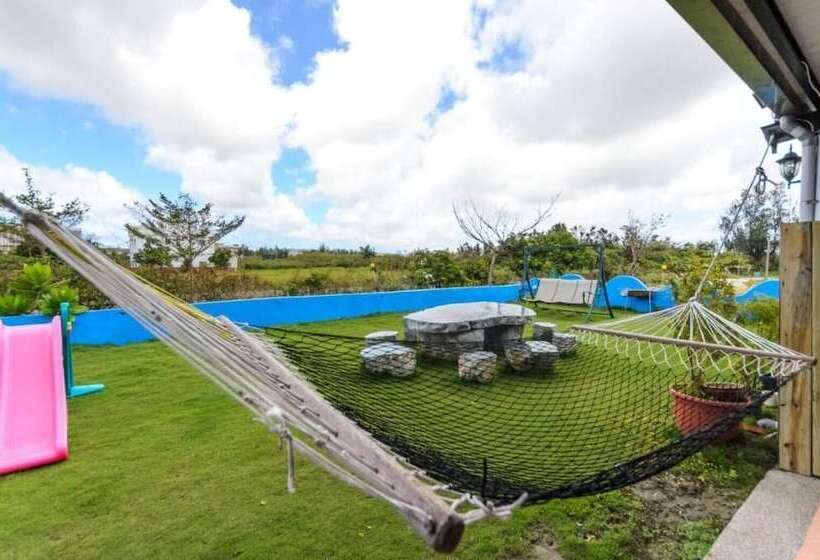 تختخواب و صبحانه Kenting Love 121