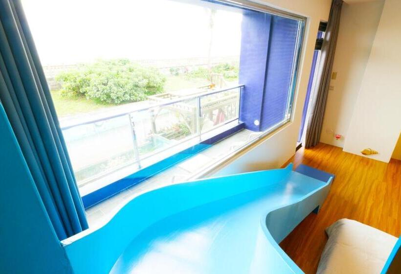 تختخواب و صبحانه Two Home Inn