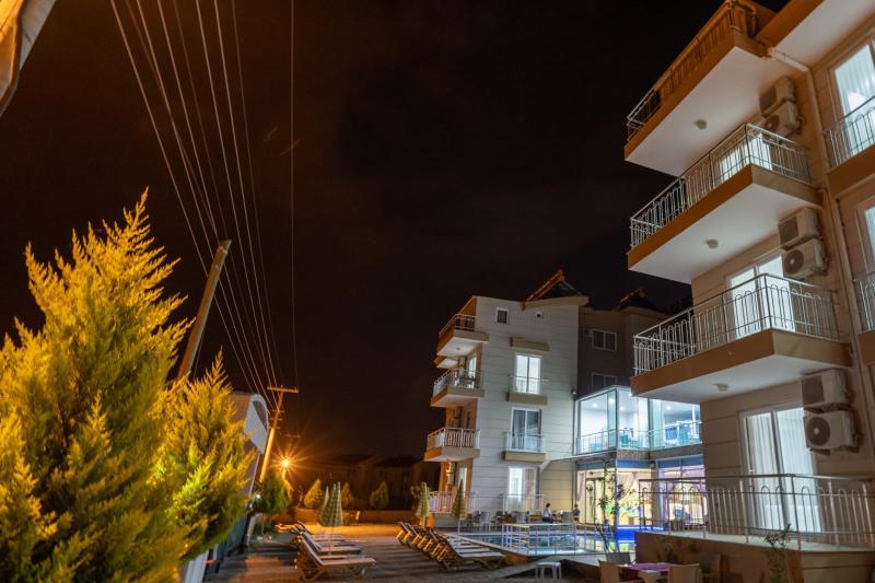 Belek Diamonds