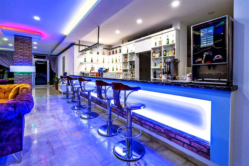 Belek Diamonds