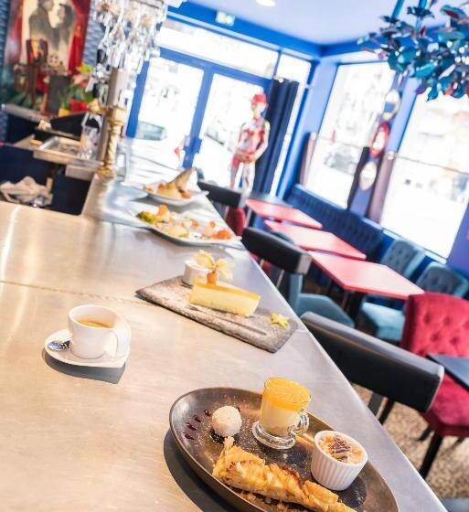 Brit Hotel Privilege Lisieux   La Villa Des Arts
