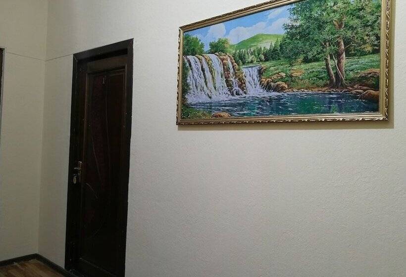 Hostel Mukarram