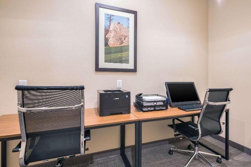 ホテル Comfort Suites Marysville Columbus  Northwest