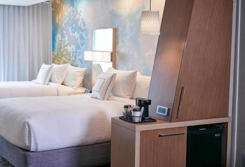 هتل Courtyard By Marriott Jackson