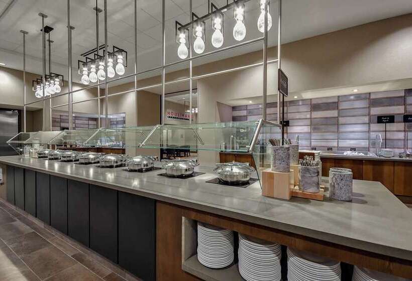 فندق Embassy Suites By Hilton Jonesboro Red Wolf Convention Center