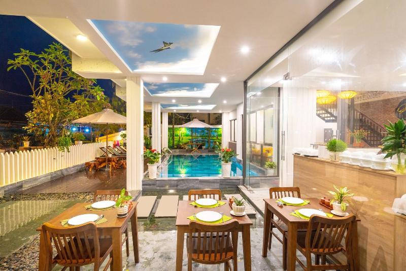 هتل Hoi An Grace River Villa