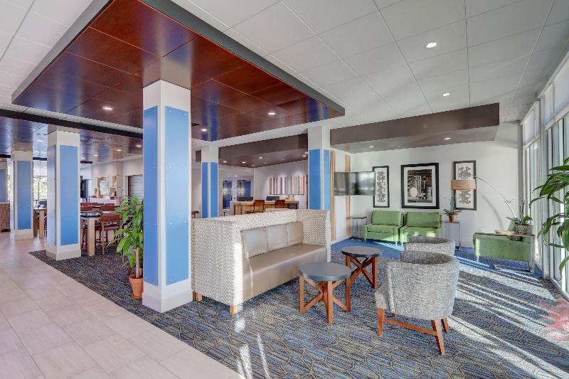فندق Holiday Inn Express & Suites   Auburn Downtown, An Ihg