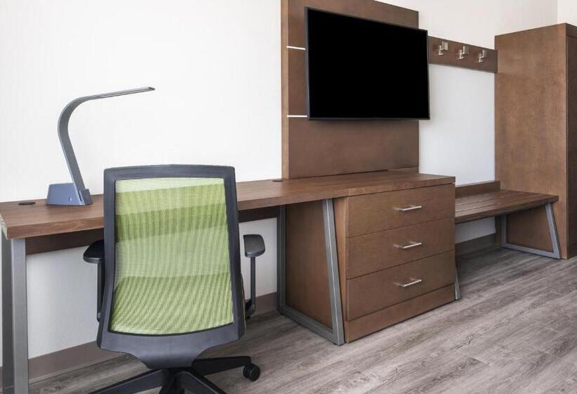 هتل Holiday Inn Express & Suites   Odessa I 20, An Ihg