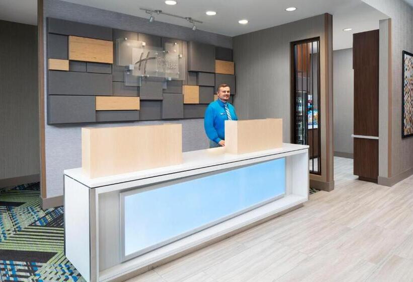 هتل Holiday Inn Express & Suites   Odessa I 20, An Ihg