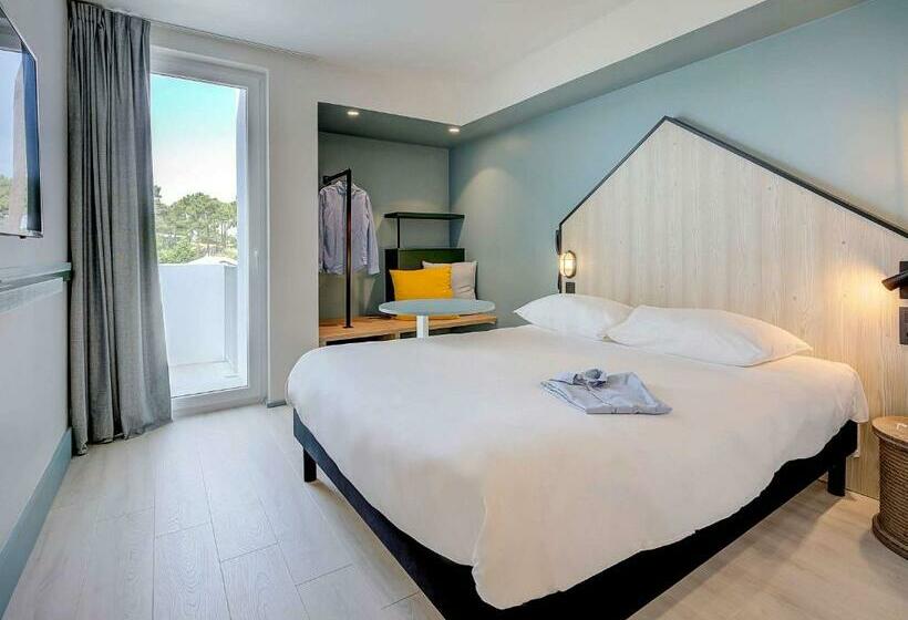 هتل Ibis Styles Arcachon Gujanmestras