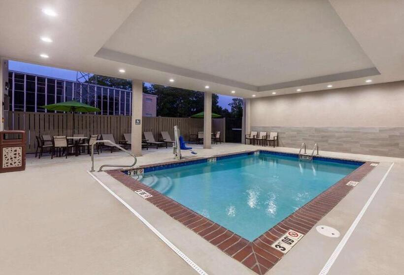 فندق La Quinta Inn & Suites By Wyndham Lafayette Oil Center