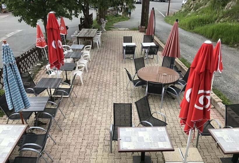 בית מלון כפרי Restaurant Le Ranch De Turini