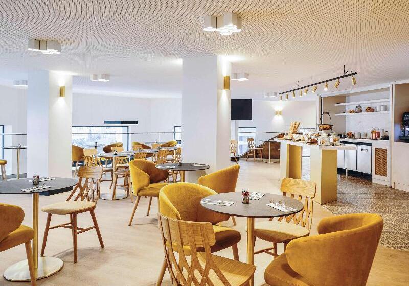 Отель Mercure Marseille Canebiere Vieuxport