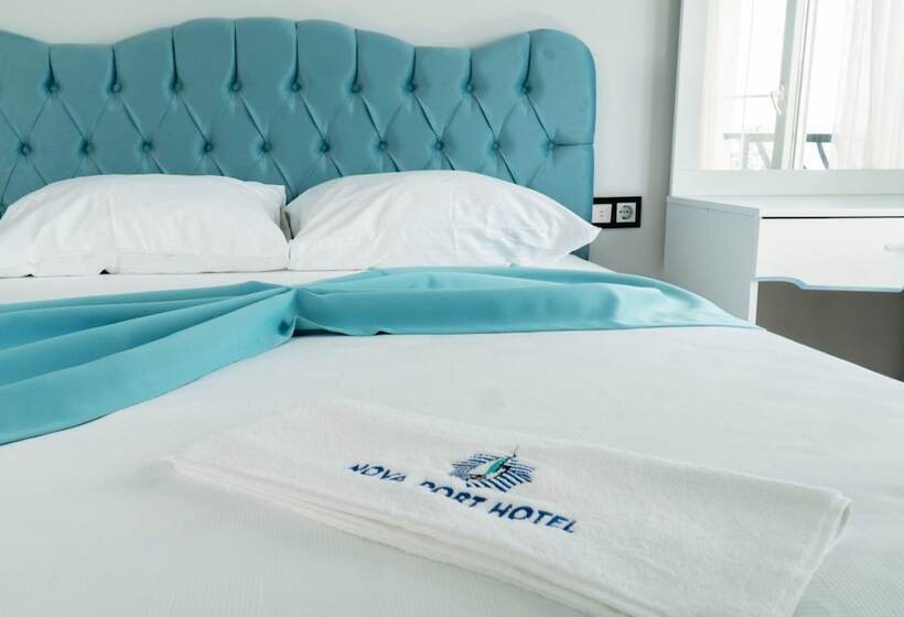 هتل Nova Port Boutique