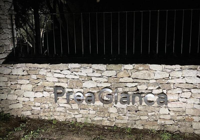 هتل Prea Gianca