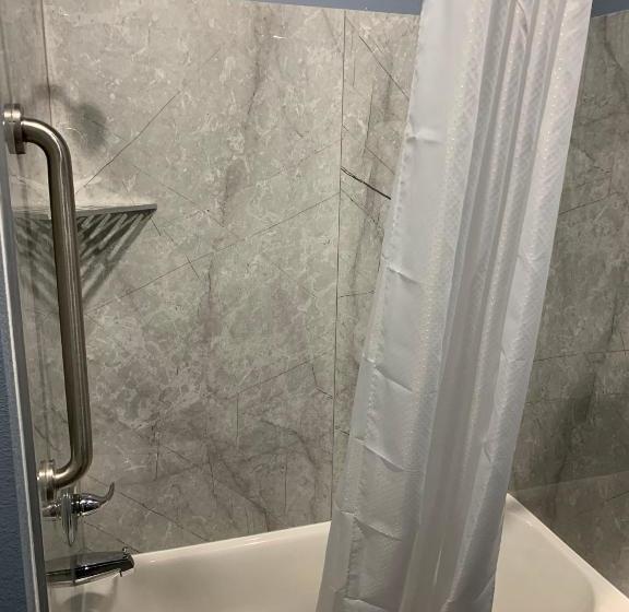هتل Scottish Inns And Suites Scarsdale