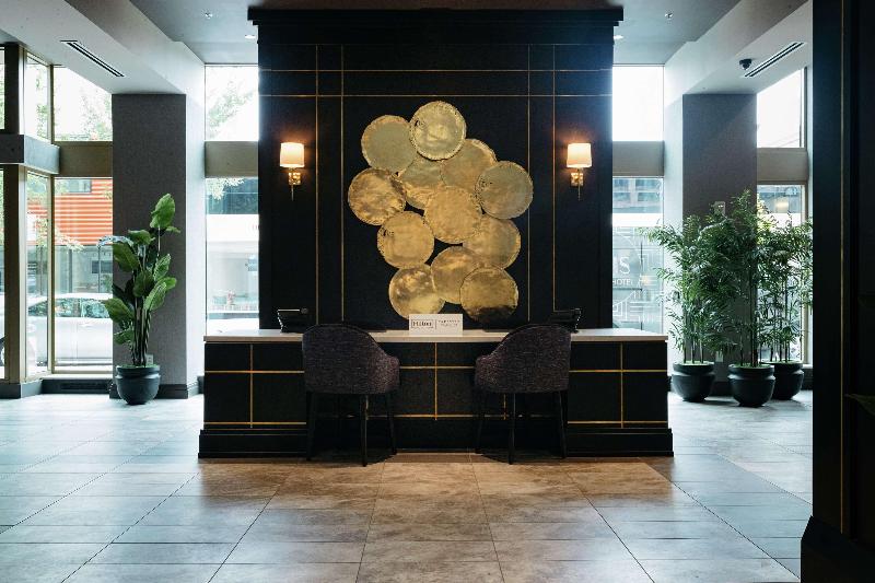 The Axis Moline Hotel, Tapestry Collection By Hilton