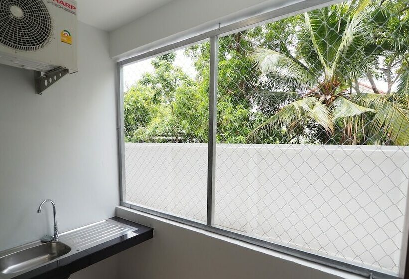 هتل Waritthon Residence