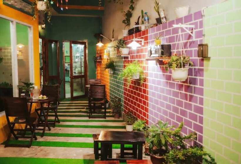Nha Sin S Homestay Hostel