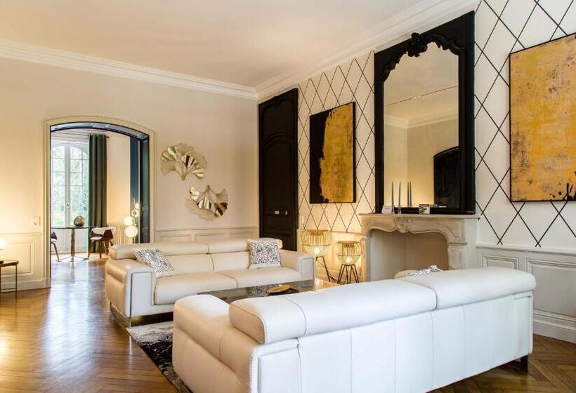 بنسيون Maison Cuevas