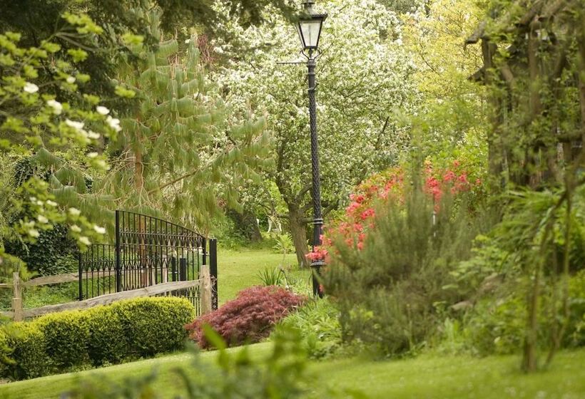 مبيت وإفطار Cleavers Lyng 16th Century Country House