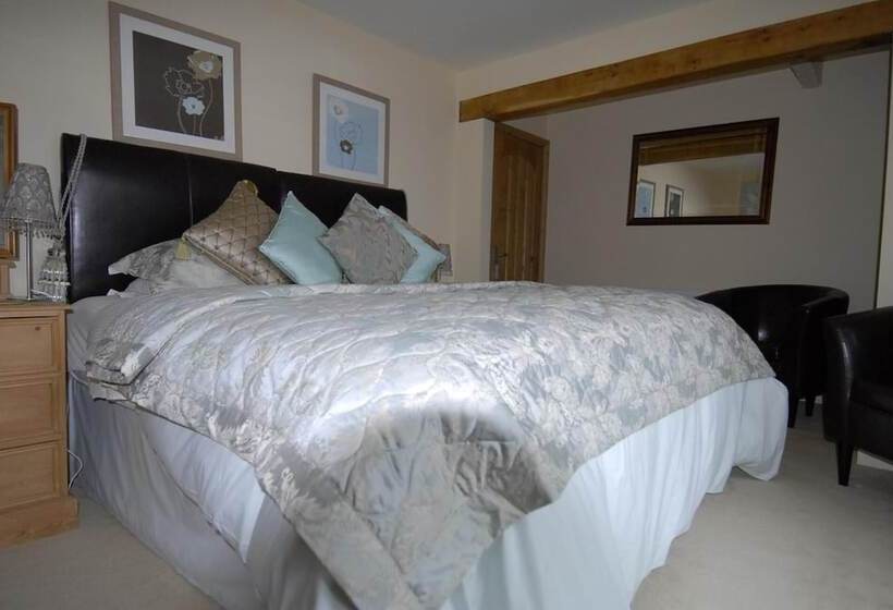 مبيت وإفطار Cleavers Lyng 16th Century Country House