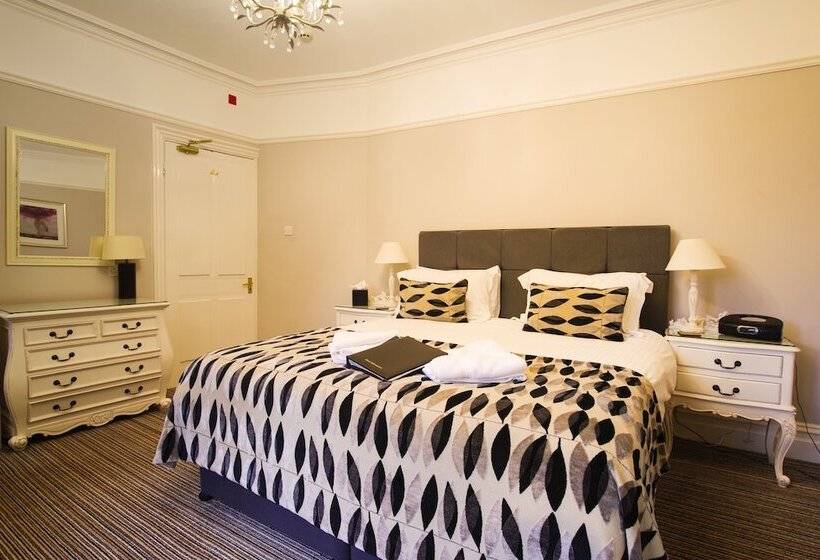 تختخواب و صبحانه Dene House Guest House