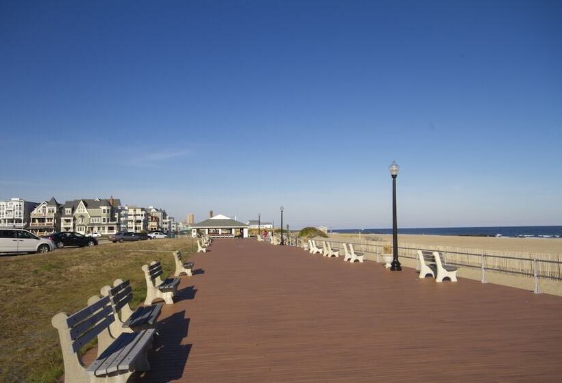 ベッドアンドブレックファースト The Inn At Ocean Grove