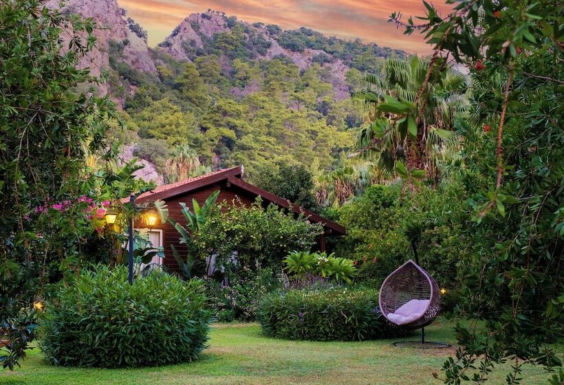 تختخواب و صبحانه Villa Lukka