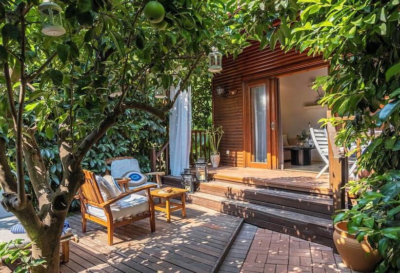 تختخواب و صبحانه Villa Lukka