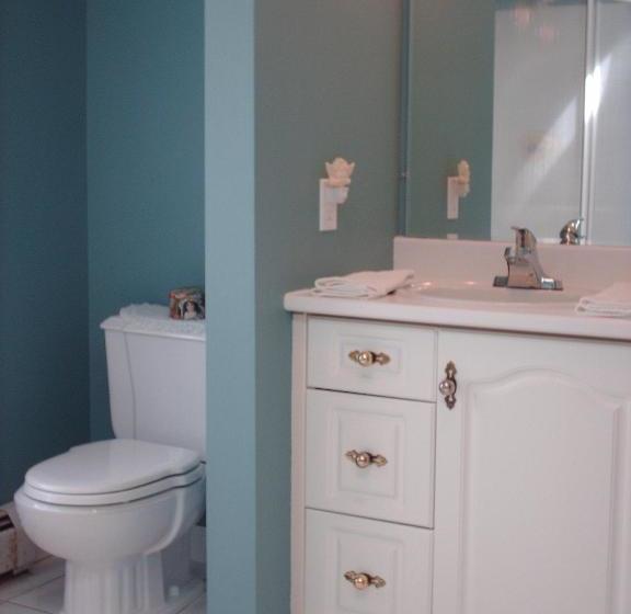 Dove House Bed & Breakfast Harbourside