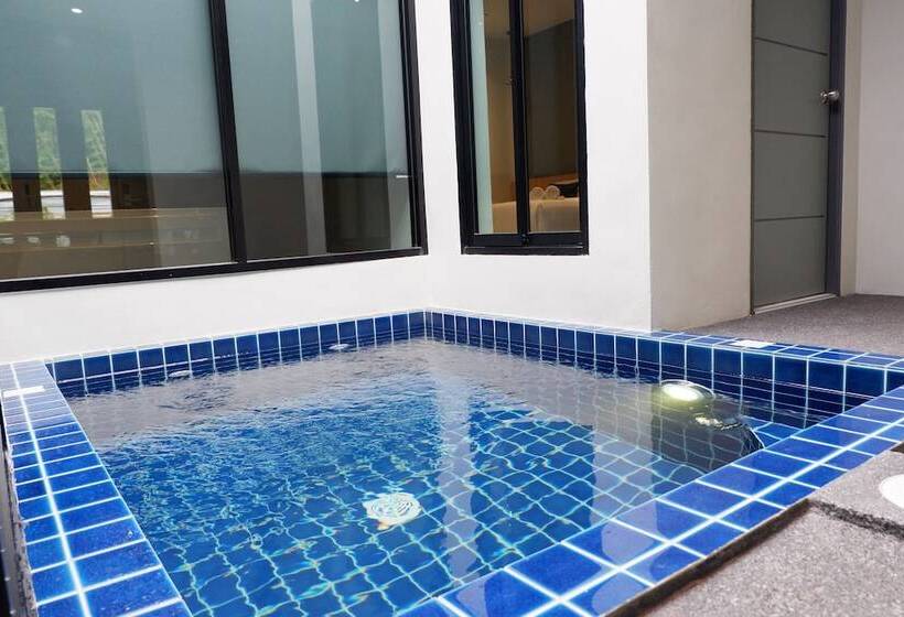 هتل Chill D Resort Buriram
